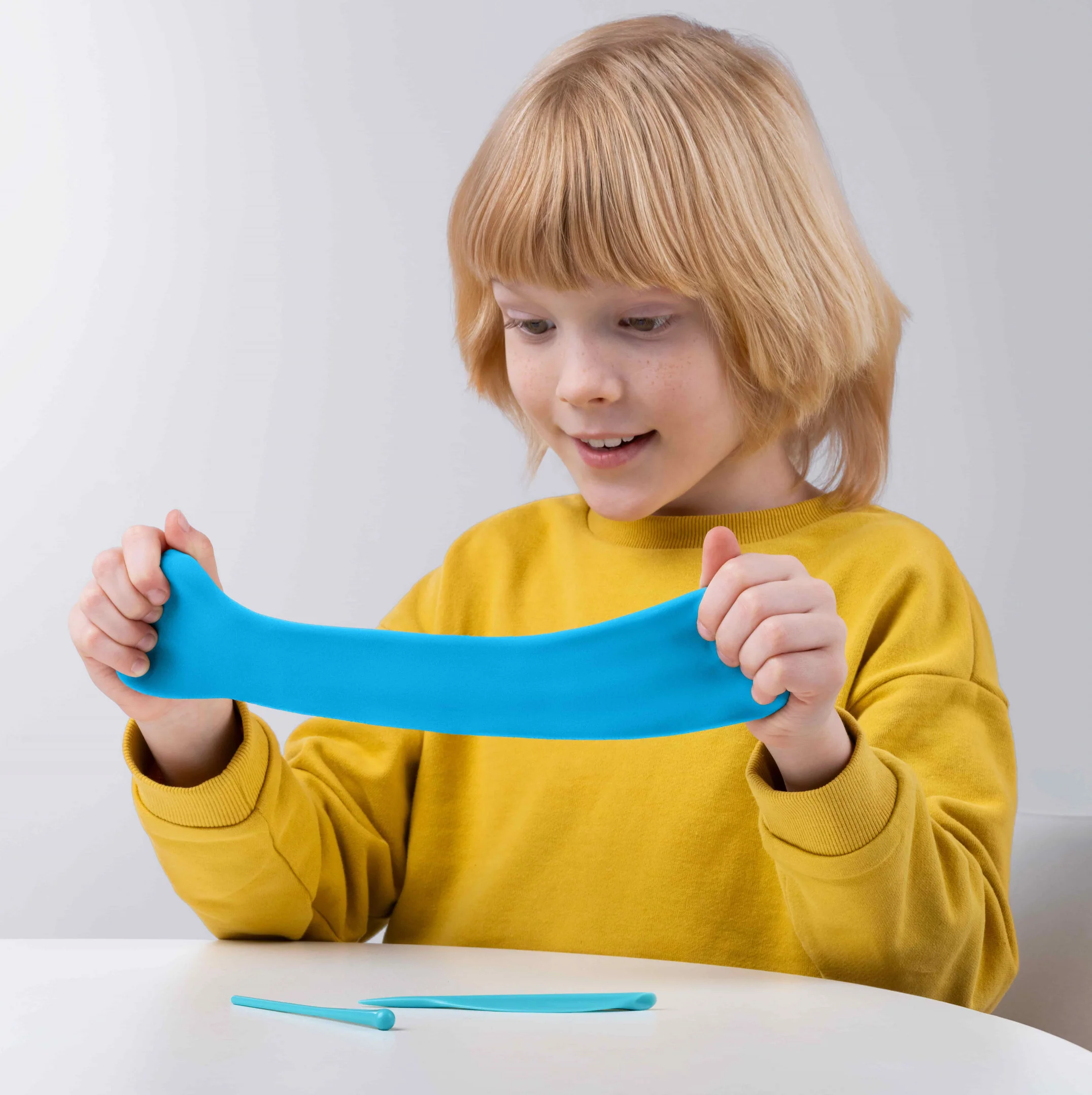 ALIENS - 6 characters - Image 4